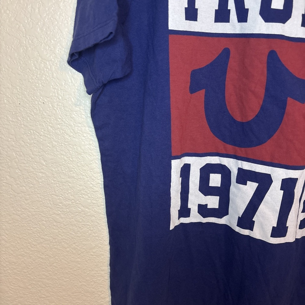 True Religion Vintage Men's Short-Sleeve Graphic T-Shirt, Size XL - Picture 6 of 16